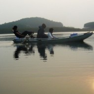 on-thac-ba-lake