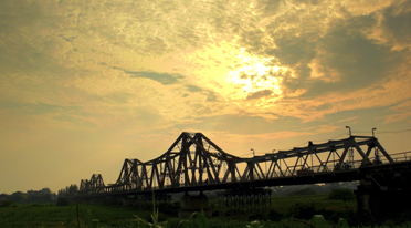 the-long-bien-bridge-today