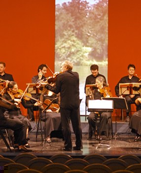 Concert with Stradivaria