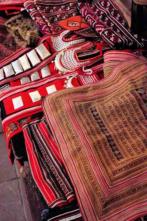 Red Dao Market 3