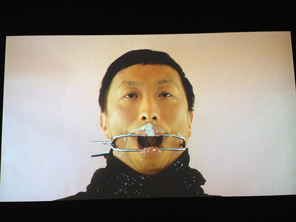 Owen Leong, Infinite Love 2011 HD video Duration 6:18 mins Edition AP Collection of the Artist