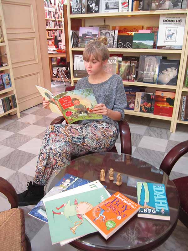 Reading in Pyjamas with Katie-Bookworm Too
