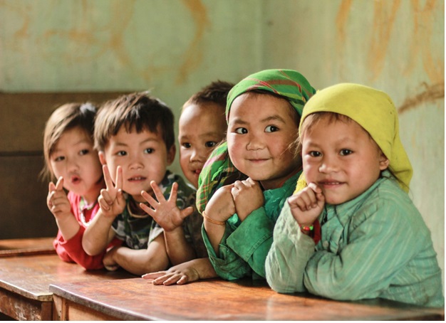 Vietnam Free Foto For Children