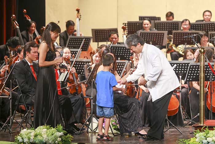 Toyota Concert Tour 2015 7