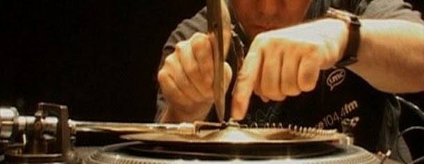 Talk and Live Solo by Musician Otomo Yoshihide