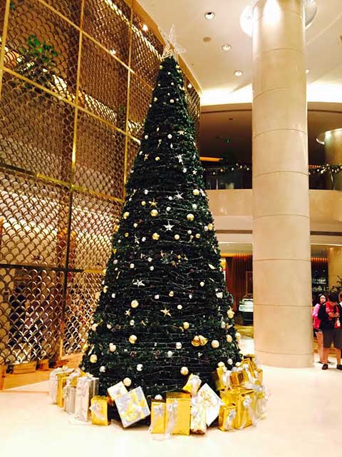 christmas tree lighting