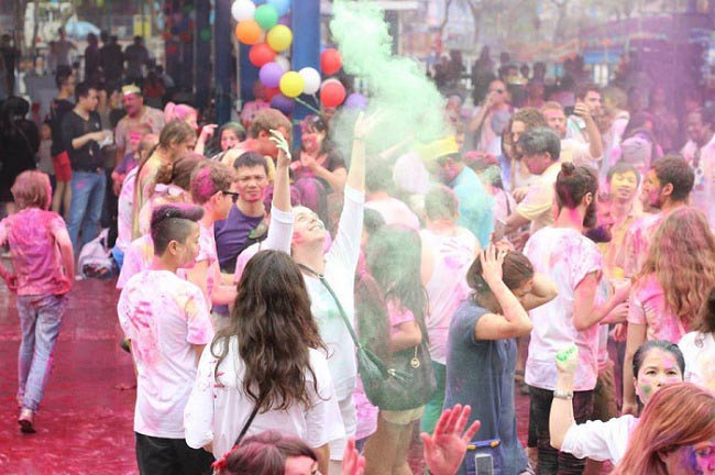 HOLI - Festival Of Colours 2016
