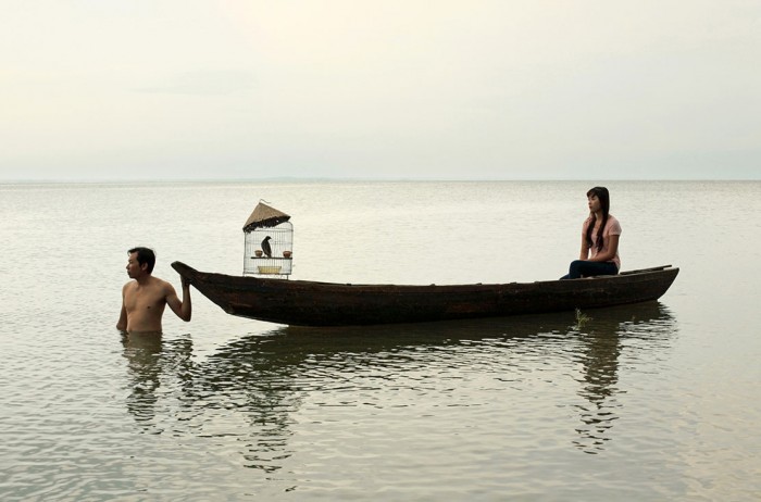 A work from Le Nguyen Duy Phuong's "Holding Water" series. Photo from photoartmag.com