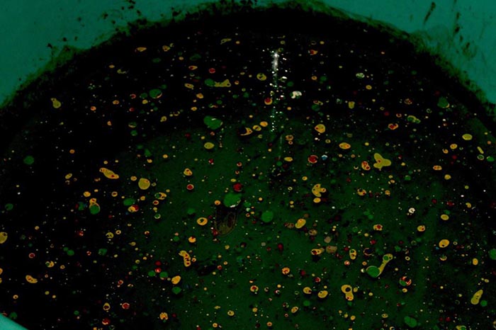 experimental-music-night-water-flows-rock-erodes