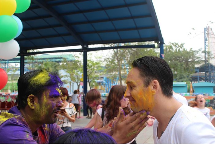 holi-2017-2