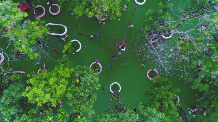 Screen-captured image from the video "Vietnam From Above II" by photographer Le The Thang