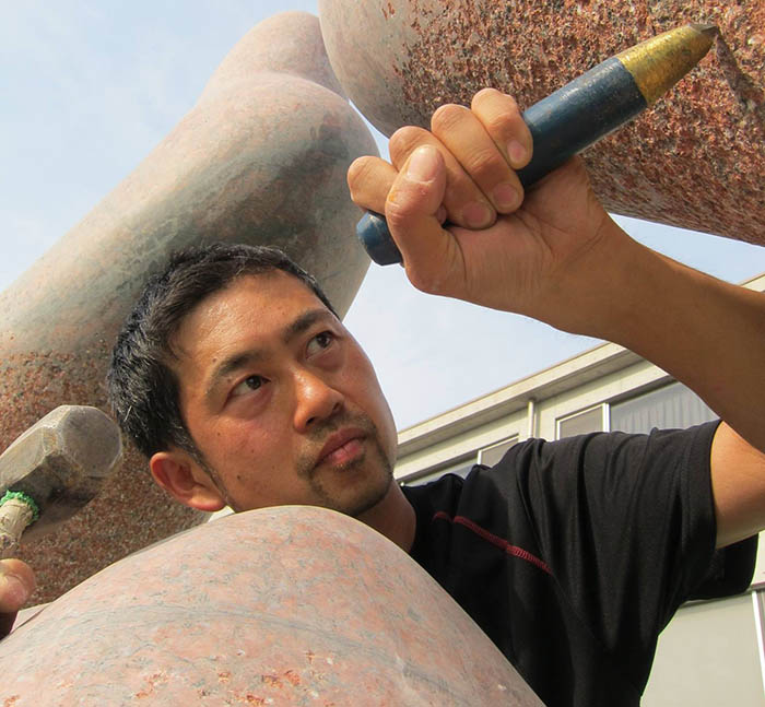 kinutani-kota-sculptor